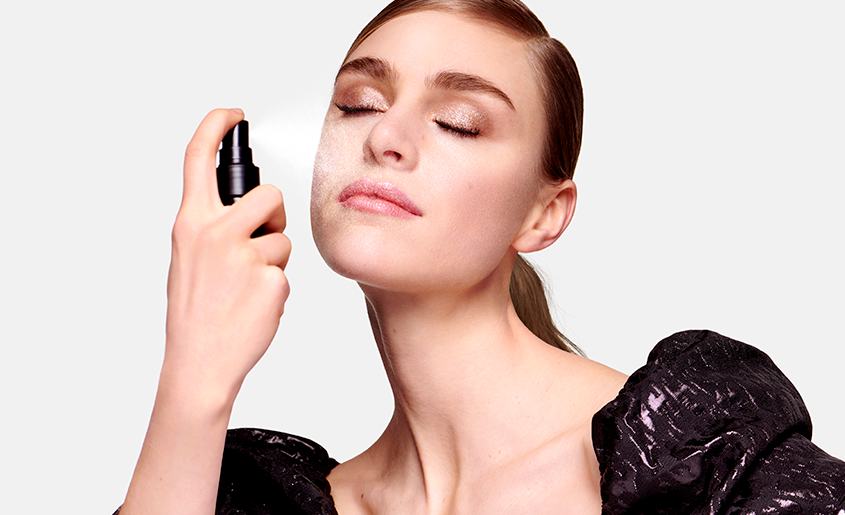Mantén tu maquillaje intacto hasta por 12 horas! | Oriflame Cosmetics